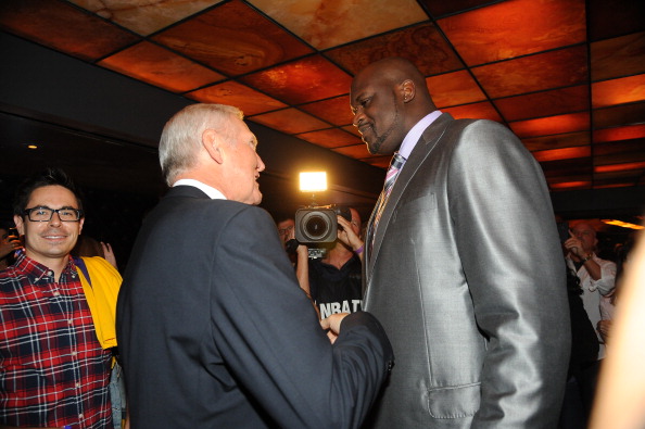 胡梅尔斯：拜仁上半场不给巴黎任何喘息机会，甚至有级别差距（胡梅尔斯：拜仁上半场全面压制巴黎，仿佛不在同一档次）