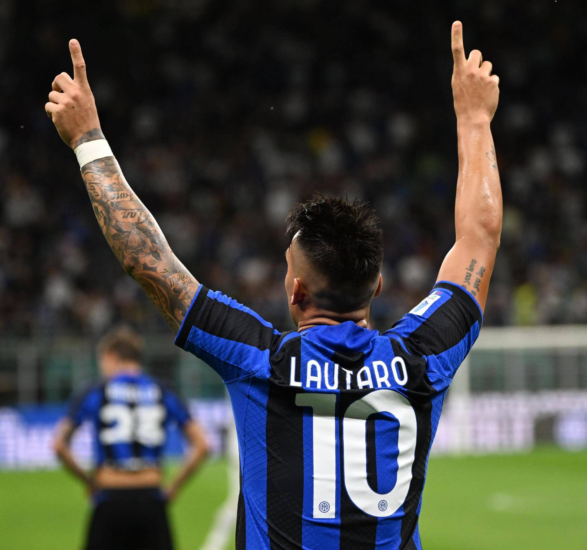 篮球CBA官方公布月度最佳教练（CBA官方揭晓月度最佳教练）