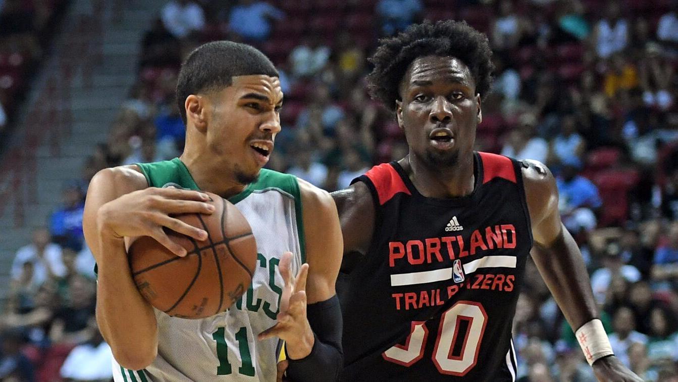 阿利松：遗憾萨拉赫的情况，但我相信他和俱乐部的关系能修复（阿利松：为萨拉赫处境惋惜，但坚信他与俱乐部可重归于好）