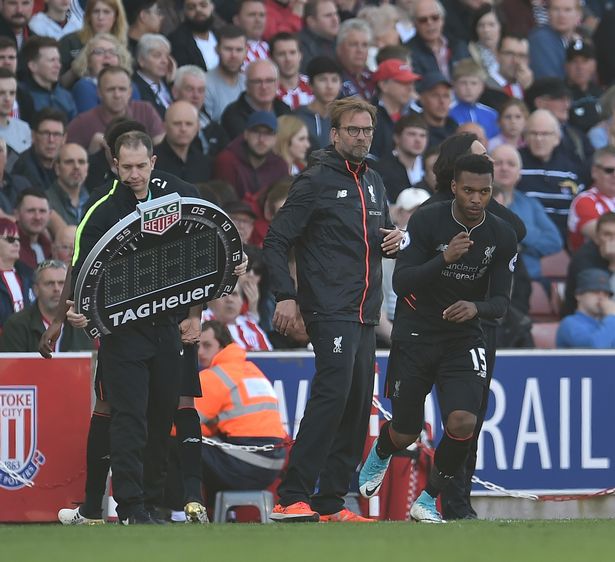荷甲半场：蒂尔破门，布雷达0-1埃因霍温（荷甲半场战报：蒂尔建功，埃因霍温1-0领先布雷达）